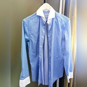 Elegant, Italian, spread collar, long-sleeves white/blue stripes dress shirt.